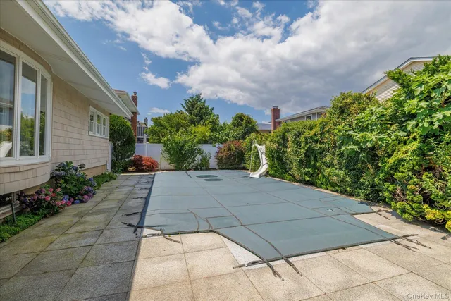 $3,200,000 | 1298 Beech Street, Atlantic Beach, NY 11509