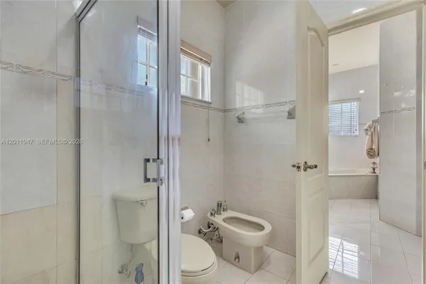 $876,500 | 16037 Northwest 77th Place, Miami Lakes, FL 33016