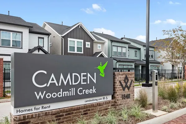 $2,409 | 1840 Woodland Field Crossing, Unit 184, Spring, TX 77380