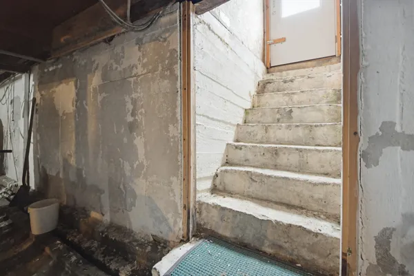 $225,000 | 43 Old County Road North, Deering, NH 03244