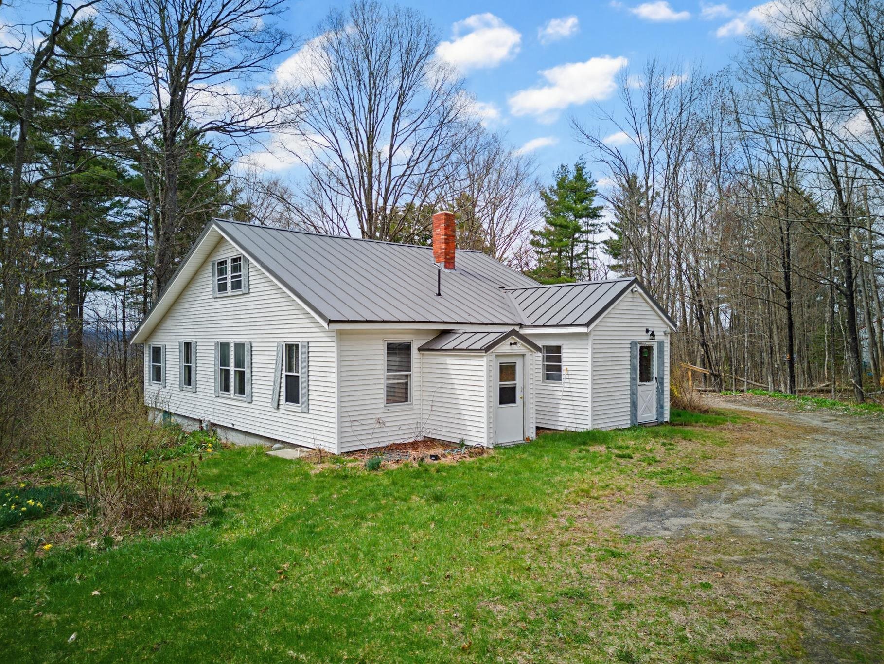 43 Old County Road North Deering, NH 03244 - Photo 34 of 40