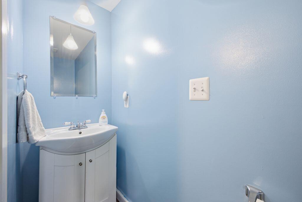 783 Paris Hill Road Paris, ME 04281 - Photo 18 of 69 15__V5A5204