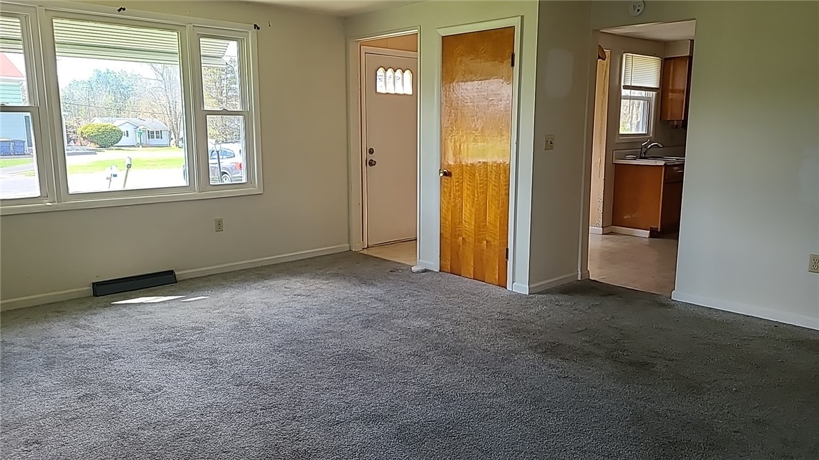7396 Centerport Road Throop, NY 13021 - Photo 6 of 22