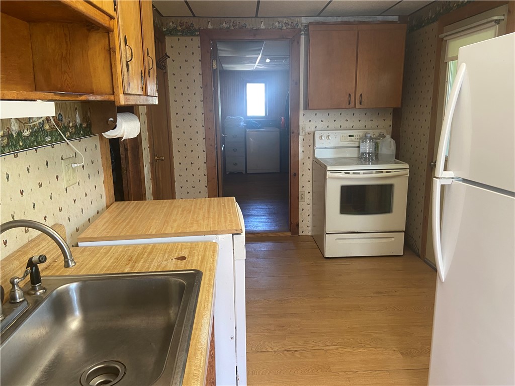 100 Hubbells Corner Road Roxbury, NY 12474 - Photo 12 of 31 Galley Kitchen