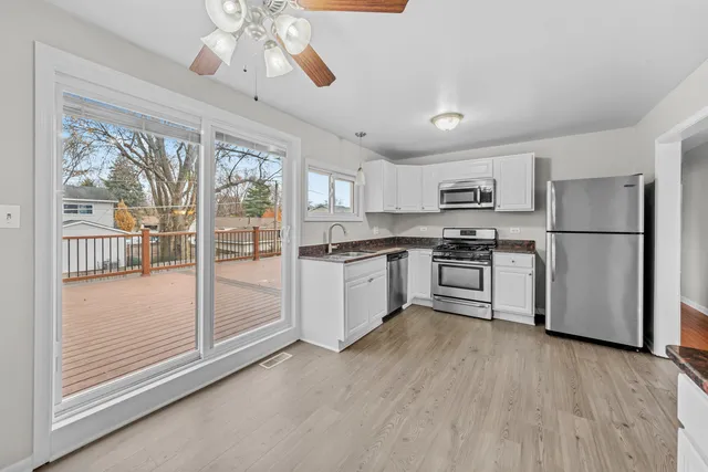 $340,000 | 156 Monterey Drive, Bolingbrook, IL 60440