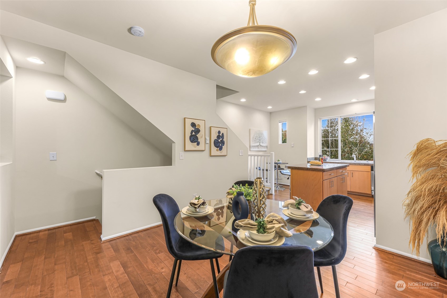 6414 High Point Drive Southwest Seattle, WA 98126 - Photo 9 of 40 Gallery Image 9