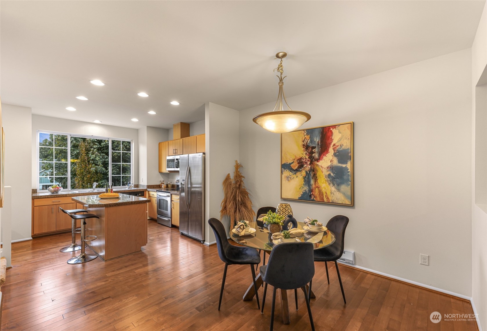 6414 High Point Drive Southwest Seattle, WA 98126 - Photo 10 of 40 Gallery Image 10
