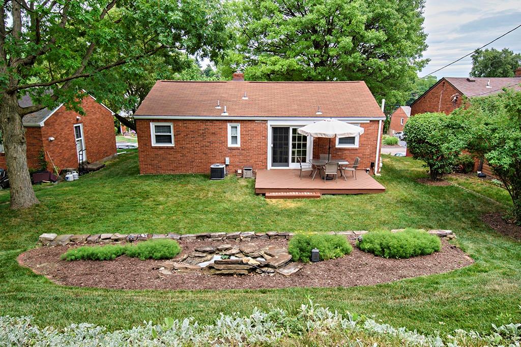 220 Orchard Spring Road Pittsburgh, PA 15220 - Photo 17 of 21 Gallery Image 17