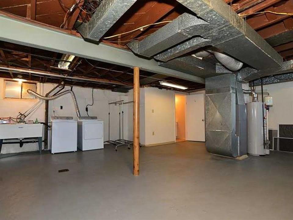 220 Orchard Spring Road Pittsburgh, PA 15220 - Photo 20 of 21 Gallery Image 20