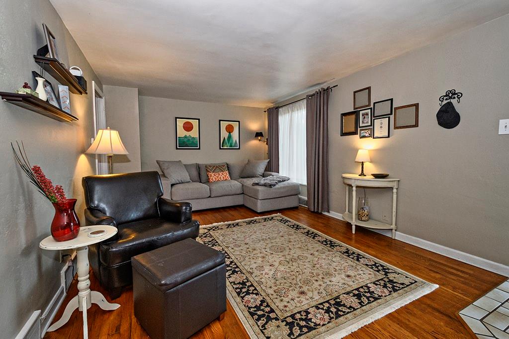 220 Orchard Spring Road Pittsburgh, PA 15220 - Photo 5 of 21 Gallery Image 5