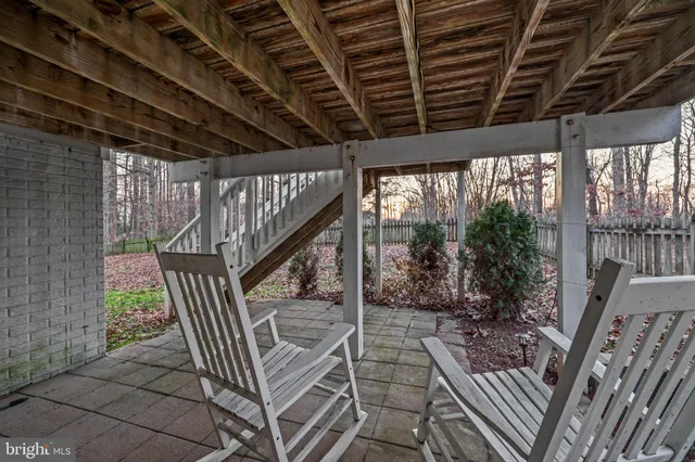 a view of a tennis court