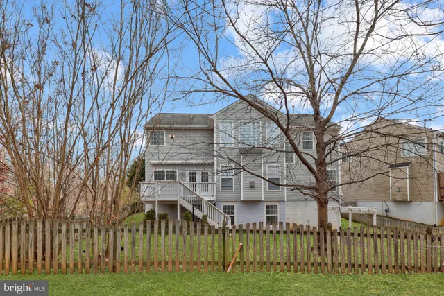 $824,900 | 15750 Chimney Rock Terrace, Woodbridge, VA 22193