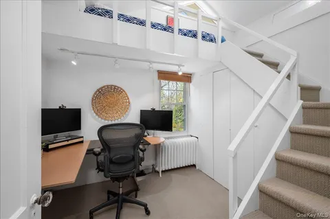 a view of entryway and hall