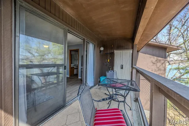 $180,000 | 256 Lone Oak Sunrise Beach, Unit 15, Sunrise Beach, MO 65079