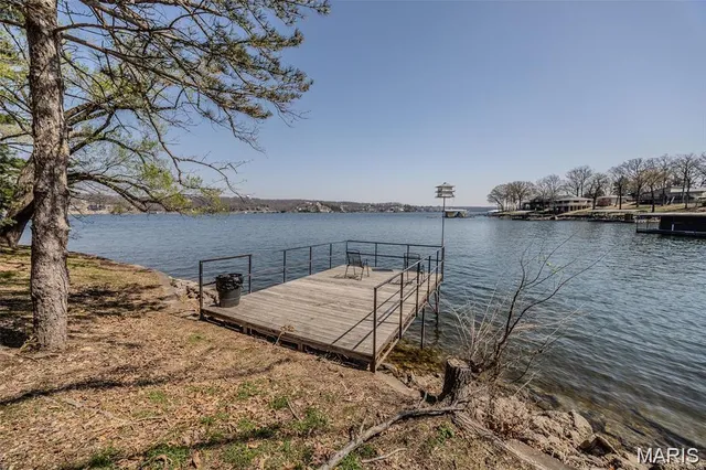 $180,000 | 256 Lone Oak Sunrise Beach, Unit 15, Sunrise Beach, MO 65079