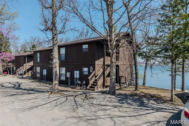 $180,000 | 256 Lone Oak Sunrise Beach, Unit 15, Sunrise Beach, MO 65079