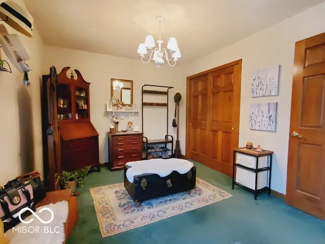 $279,000 | 11143 Oakspring Court, Indianapolis, IN 46239