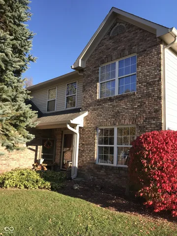 $279,000 | 11143 Oakspring Court, Indianapolis, IN 46239