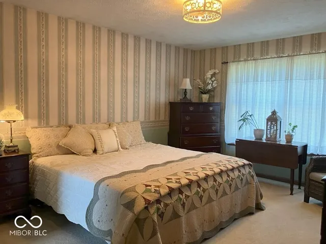 $279,000 | 11143 Oakspring Court, Indianapolis, IN 46239