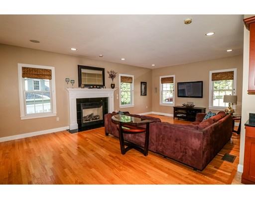 54 Roosevelt Road Wilmington, MA 01887 - Photo 12 of 42 Gallery Image 12