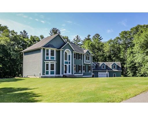 54 Roosevelt Road Wilmington, MA 01887 - Photo 3 of 42 Gallery Image 3