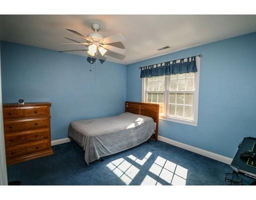 54 Roosevelt Road Wilmington, MA 01887 - Photo 32 of 42 Gallery Image 32