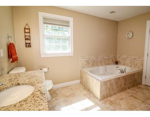 54 Roosevelt Road Wilmington, MA 01887 - Photo 35 of 42 Gallery Image 35
