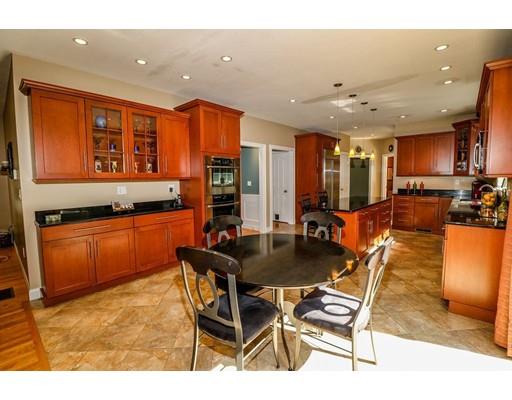 54 Roosevelt Road Wilmington, MA 01887 - Photo 10 of 42 Gallery Image 10
