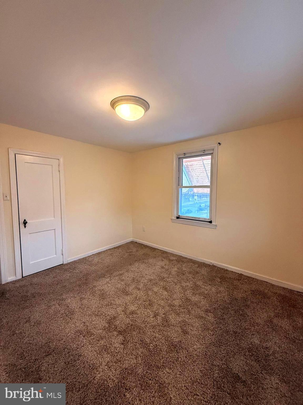 4401 Bleigh Avenue, Unit 2 Philadelphia, PA 19136 - Photo 15 of 25 an empty room with a window
