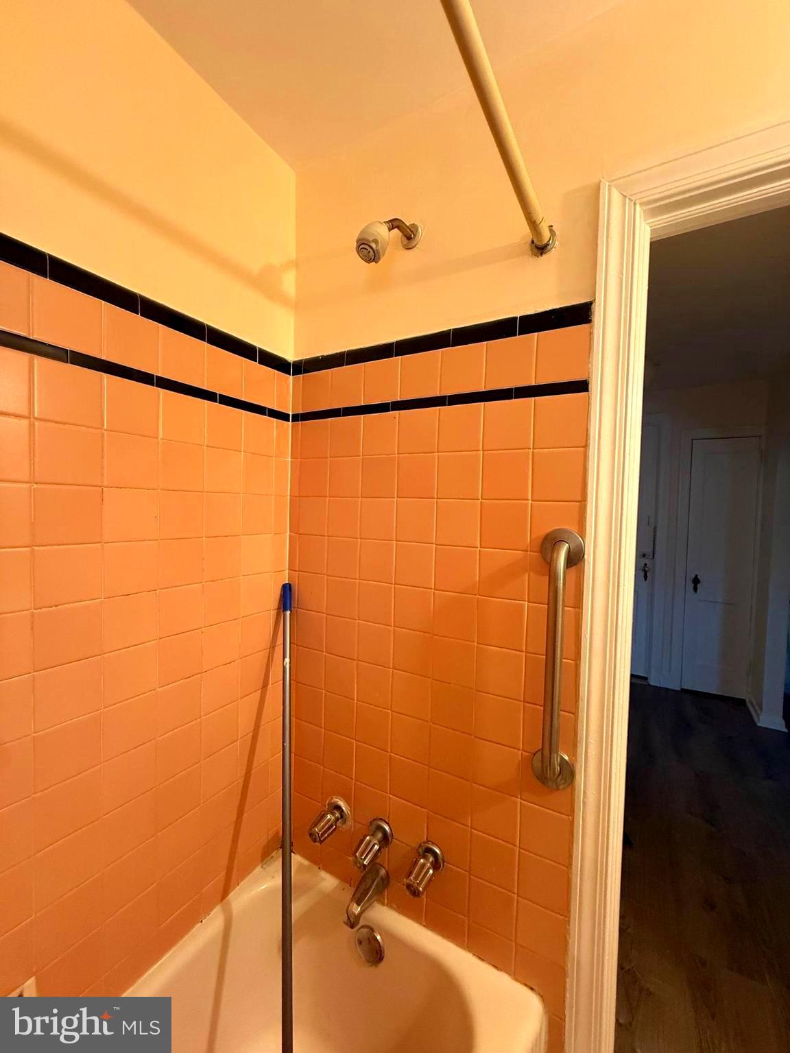 4401 Bleigh Avenue, Unit 2 Philadelphia, PA 19136 - Photo 20 of 25 a bathroom with a shower