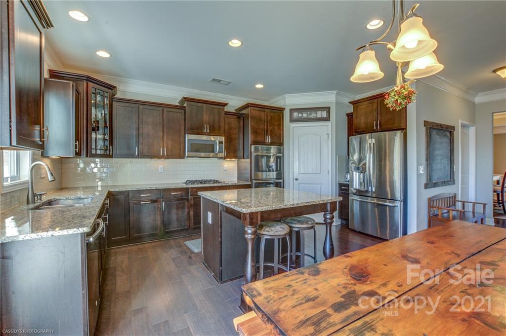 1034 Jack Pine Road Clover, SC 29710 - Photo 10 of 31 Gallery Image 10