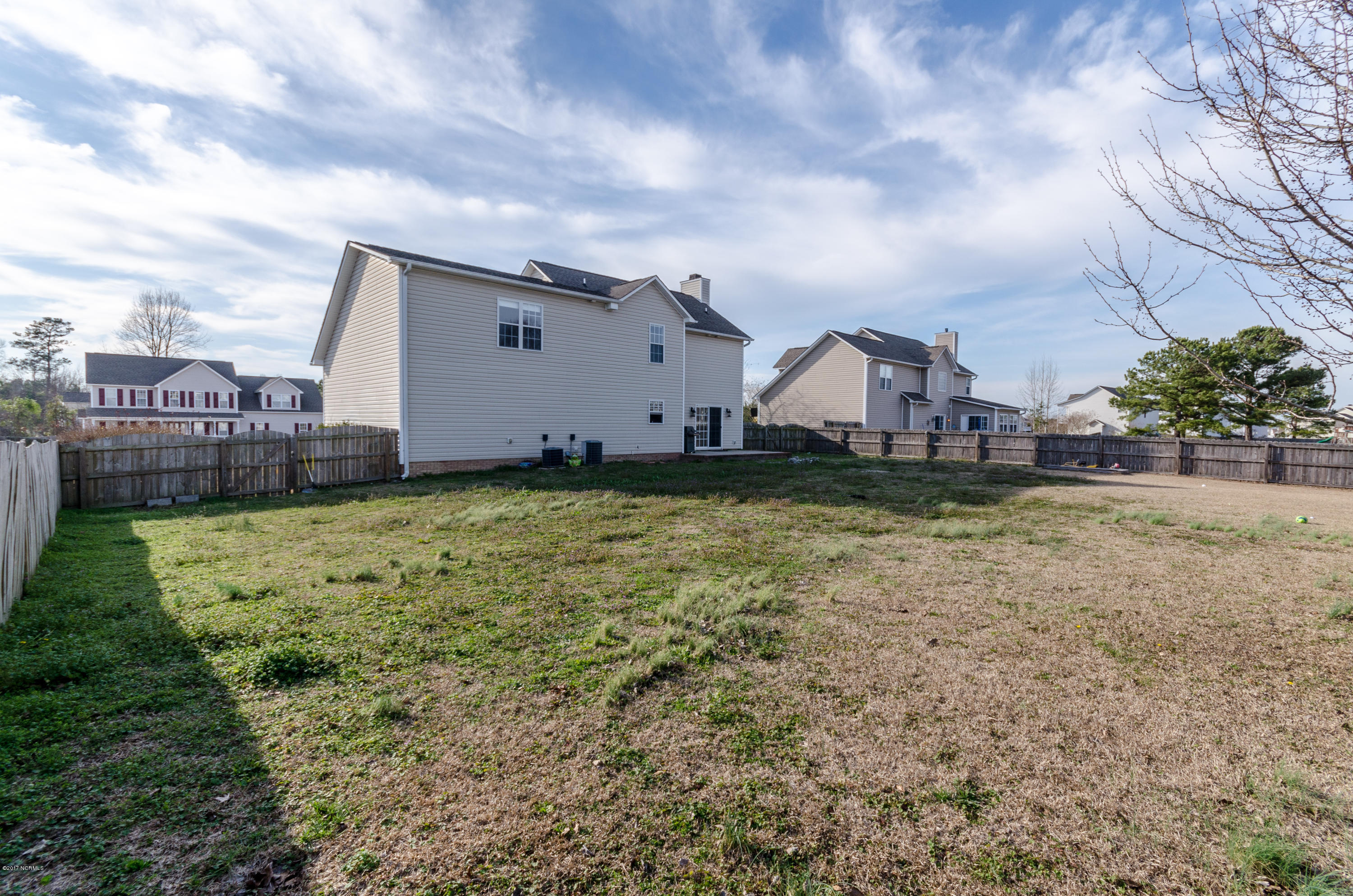 210 Rutherford Way Jacksonville, NC 28540 - Photo 40 of 40 20170131-20170131-DSC_0814