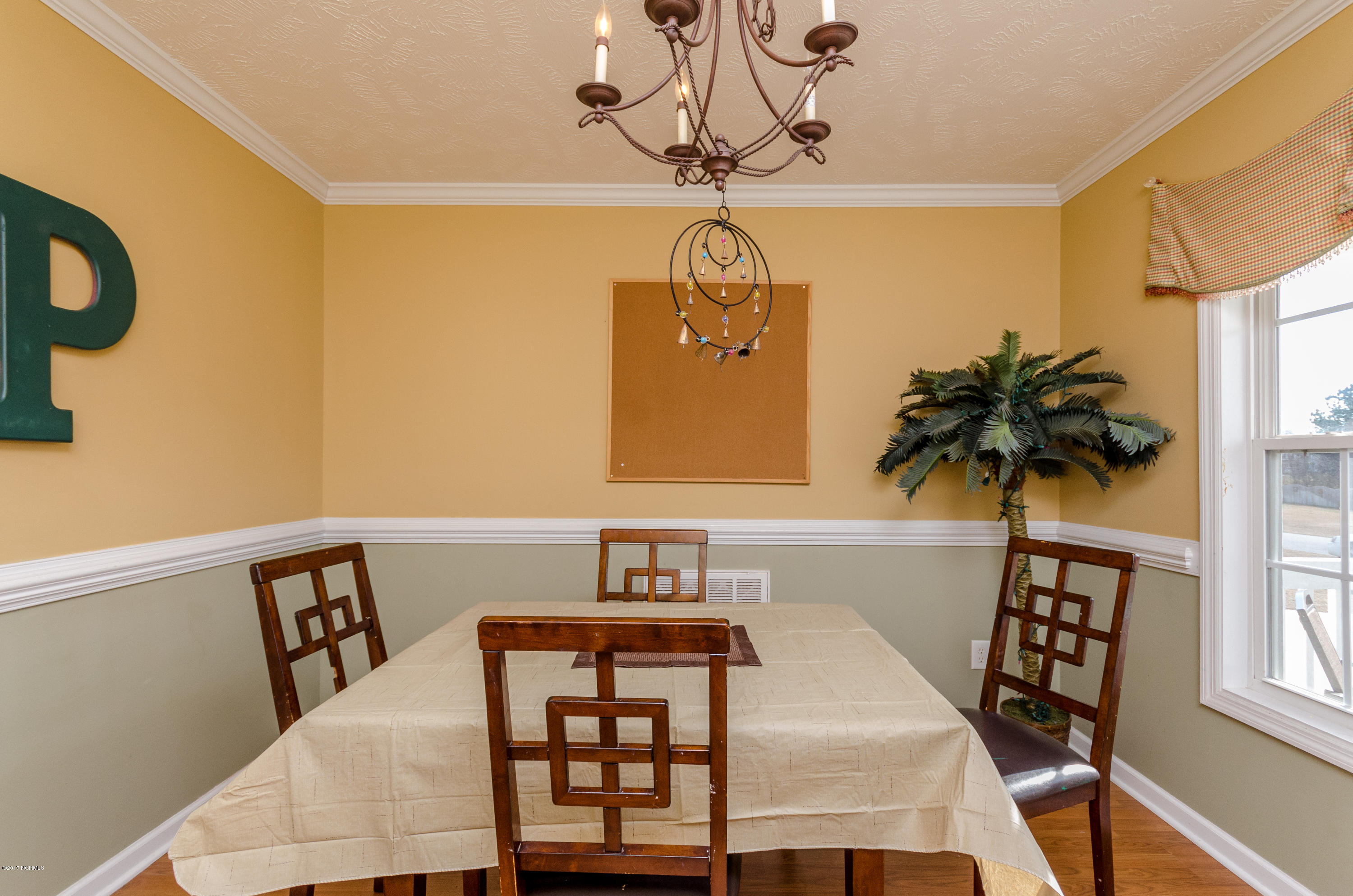 210 Rutherford Way Jacksonville, NC 28540 - Photo 9 of 40 20170131-20170131-DSC_0780