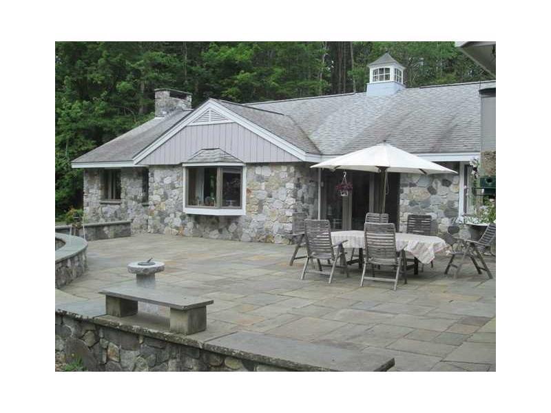 16 Davis Point Road Wayne, ME 04284 - Photo 3 of 35 patio