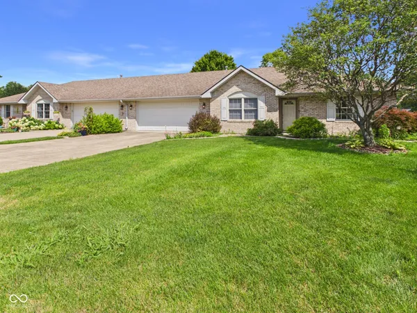 $220,000 | 3419 Village Drive, Anderson, IN 46011