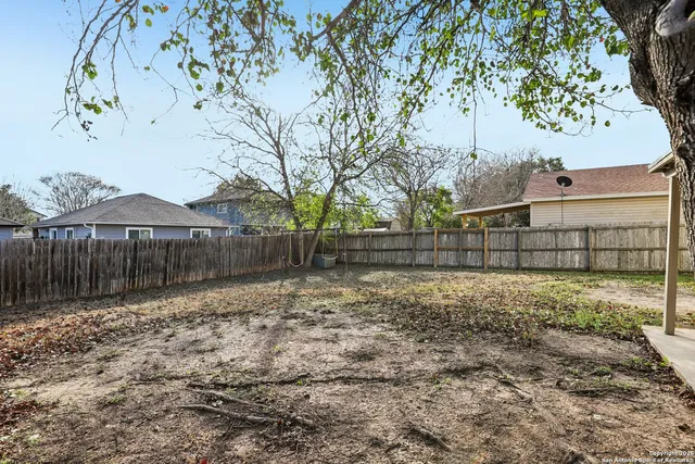 $245,000 | 8330 Bent Meadow Drive, Converse, TX 78109