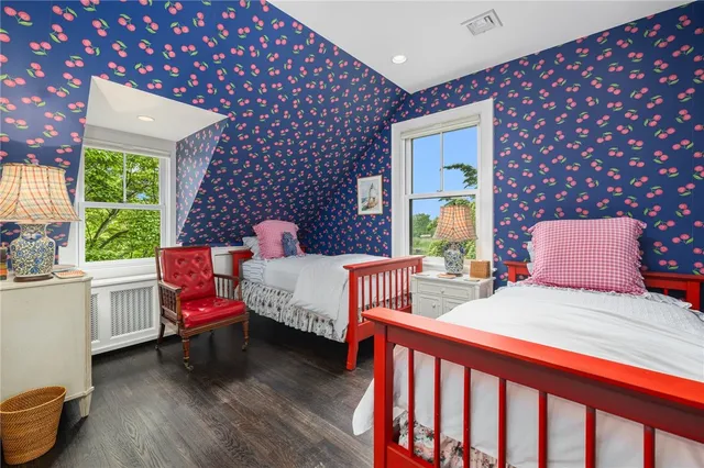 $5,750 | Ocean Drive, Newport, RI 02840