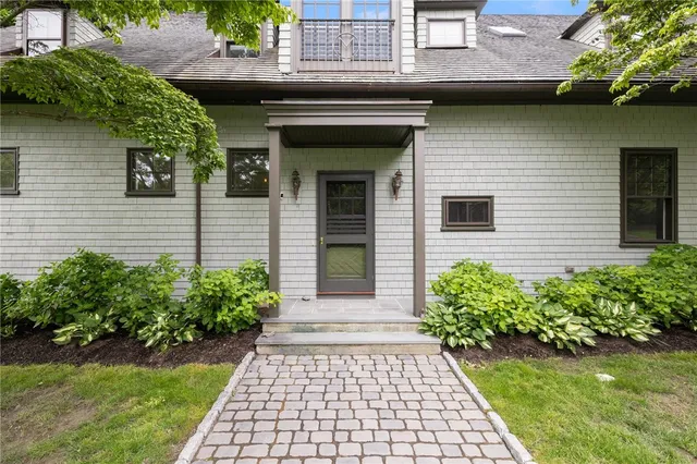 $5,750 | Ocean Drive, Newport, RI 02840