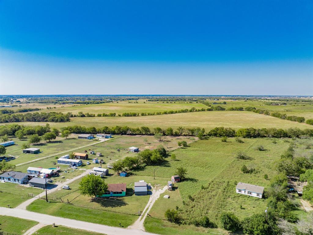 1524 Crowell Road Kaufman, TX 75142 - Photo 4 of 28 a view of city and ocean