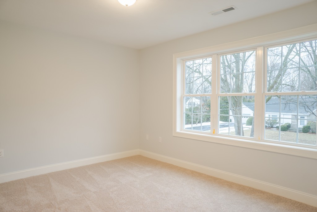 66 Russell Road Framingham, MA 01702 - Photo 13 of 29 Gallery Image 13