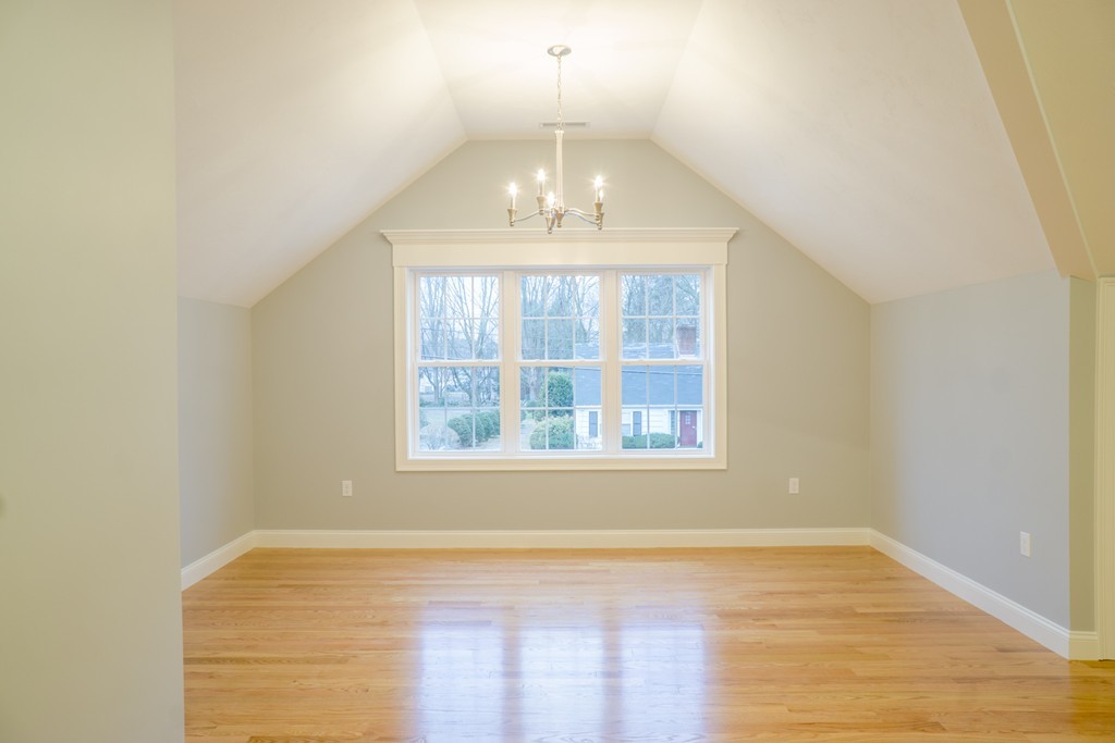 66 Russell Road Framingham, MA 01702 - Photo 18 of 29 Gallery Image 18