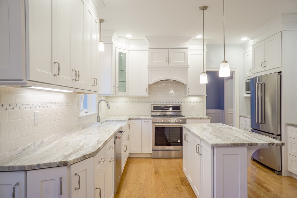 66 Russell Road Framingham, MA 01702 - Photo 4 of 29 Gallery Image 4