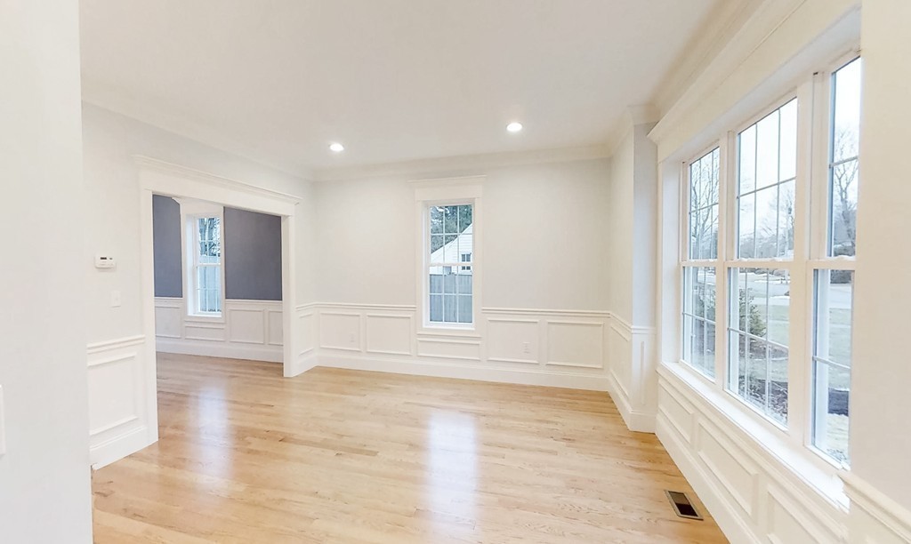 66 Russell Road Framingham, MA 01702 - Photo 6 of 29 Gallery Image 6