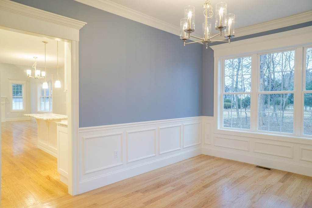 66 Russell Road Framingham, MA 01702 - Photo 9 of 29 Gallery Image 9