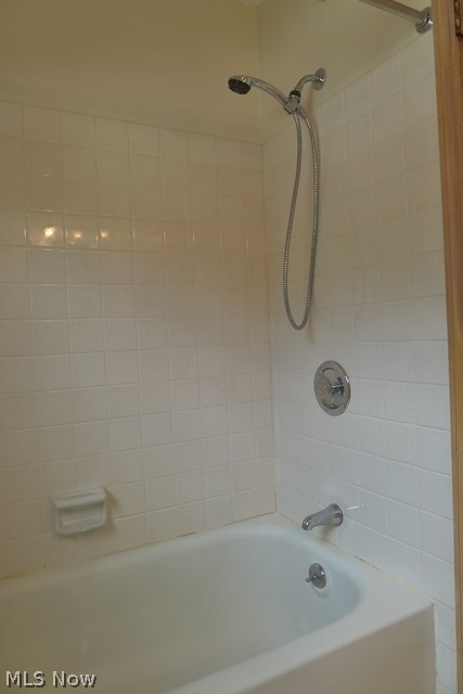 101 Gaslight Lane, Unit 101F Mayfield Heights, OH 44124 - Photo 13 of 20