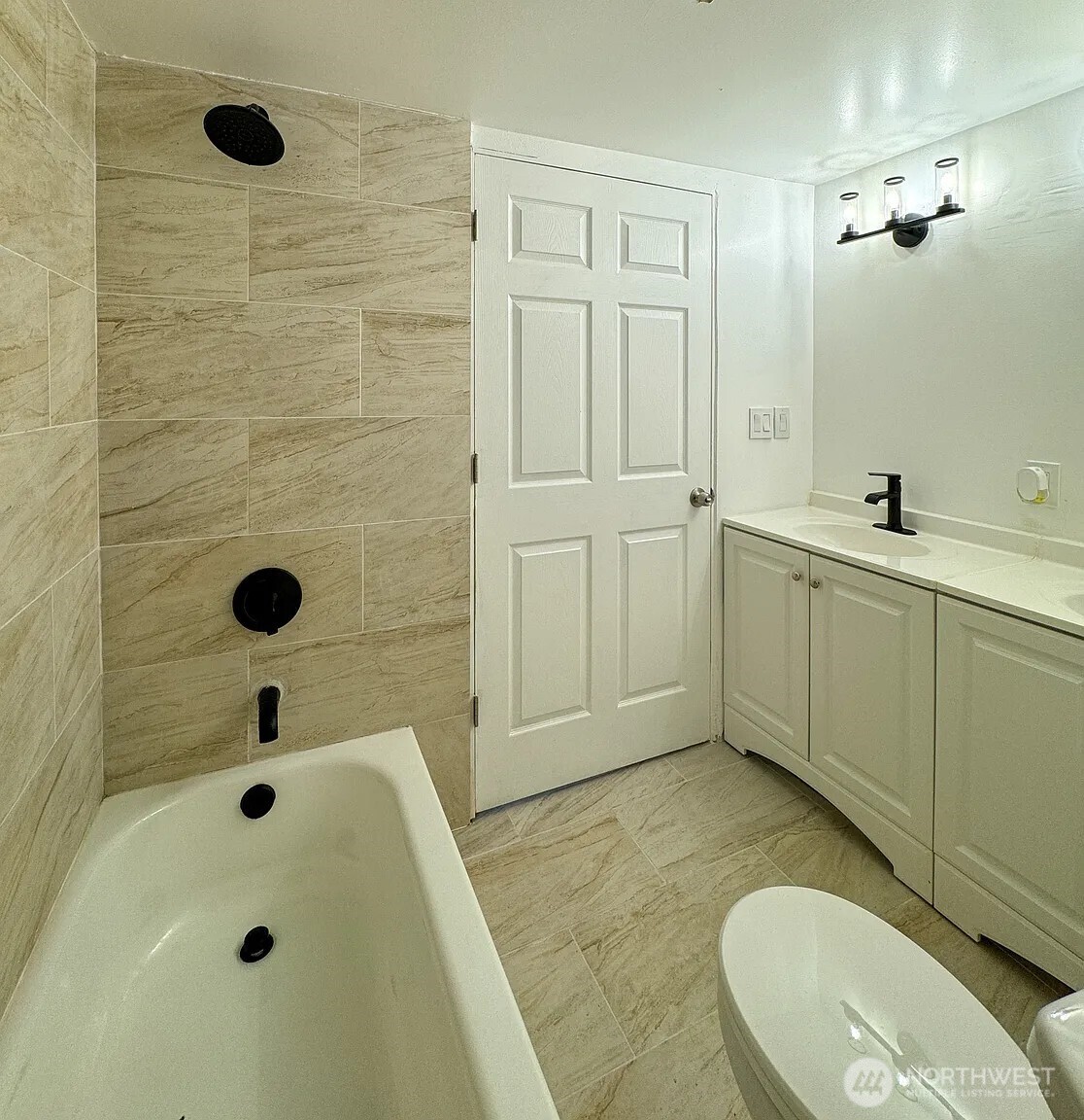 5214 Green Lake Way North Seattle, WA 98103 - Photo 11 of 12