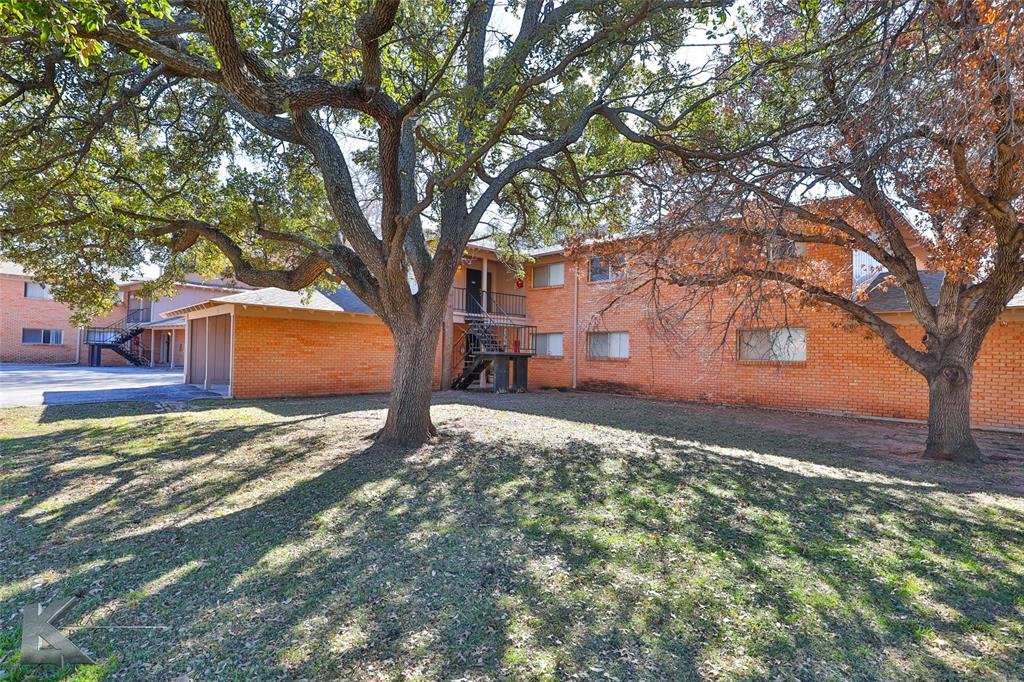 2600 Ivanhoe Lane Abilene, TX 79605 - Photo 4 of 40