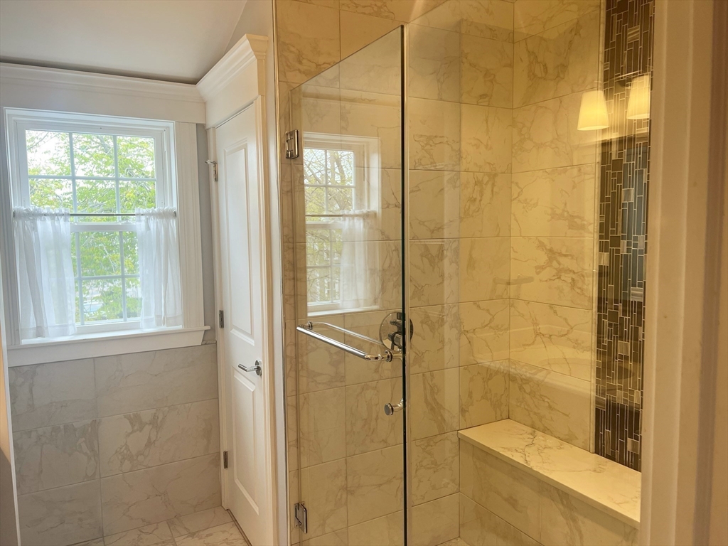 10 South Mason Street, Unit 6 Salem, MA 01970 - Photo 8 of 16