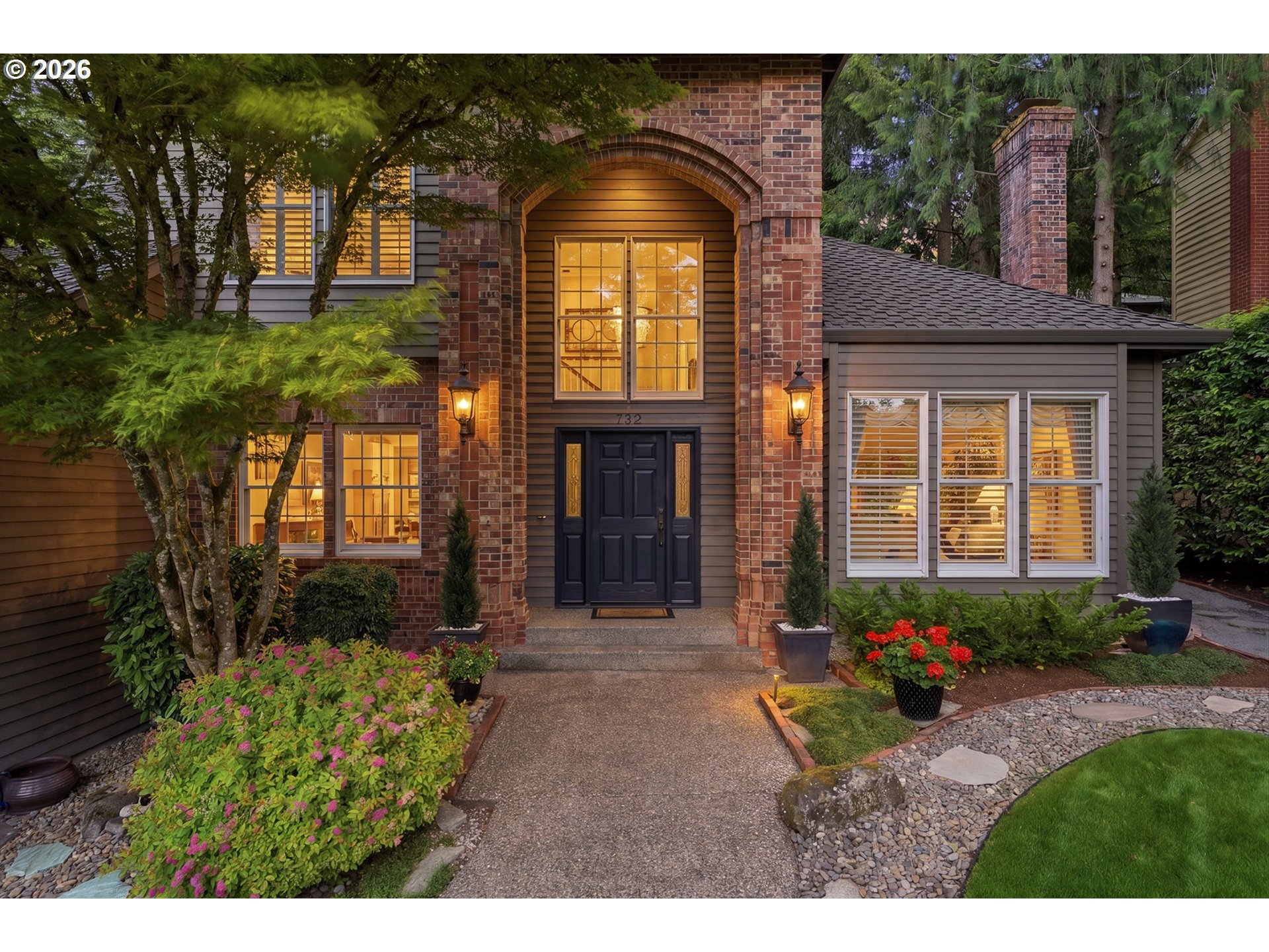752 Southwest Regency Terrace Portland, OR 97225 - Photo 2 of 48 Gallery Image 2
