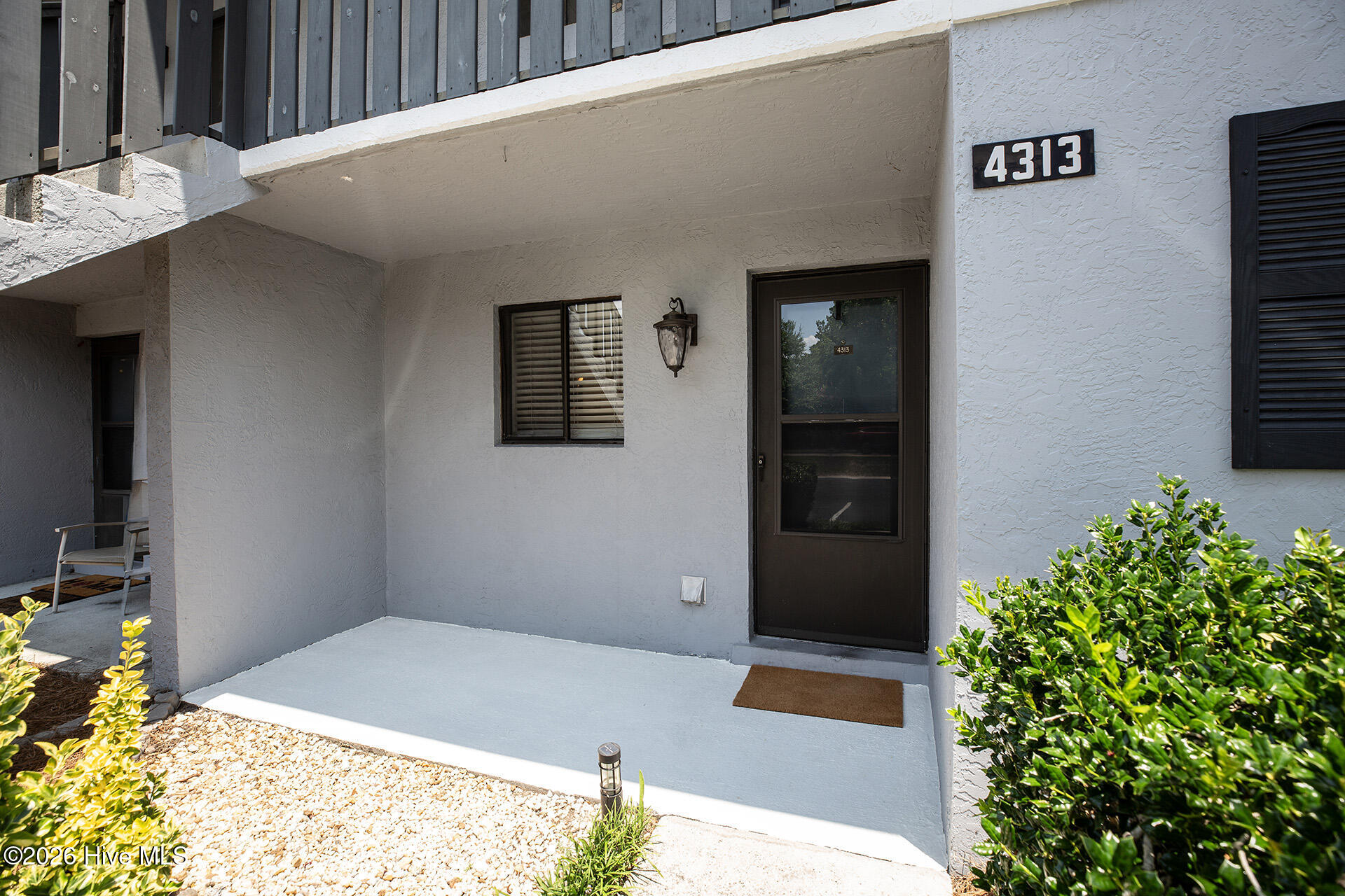 4313 Holly Tree Road Wilmington, NC 28412 - Photo 2 of 34
